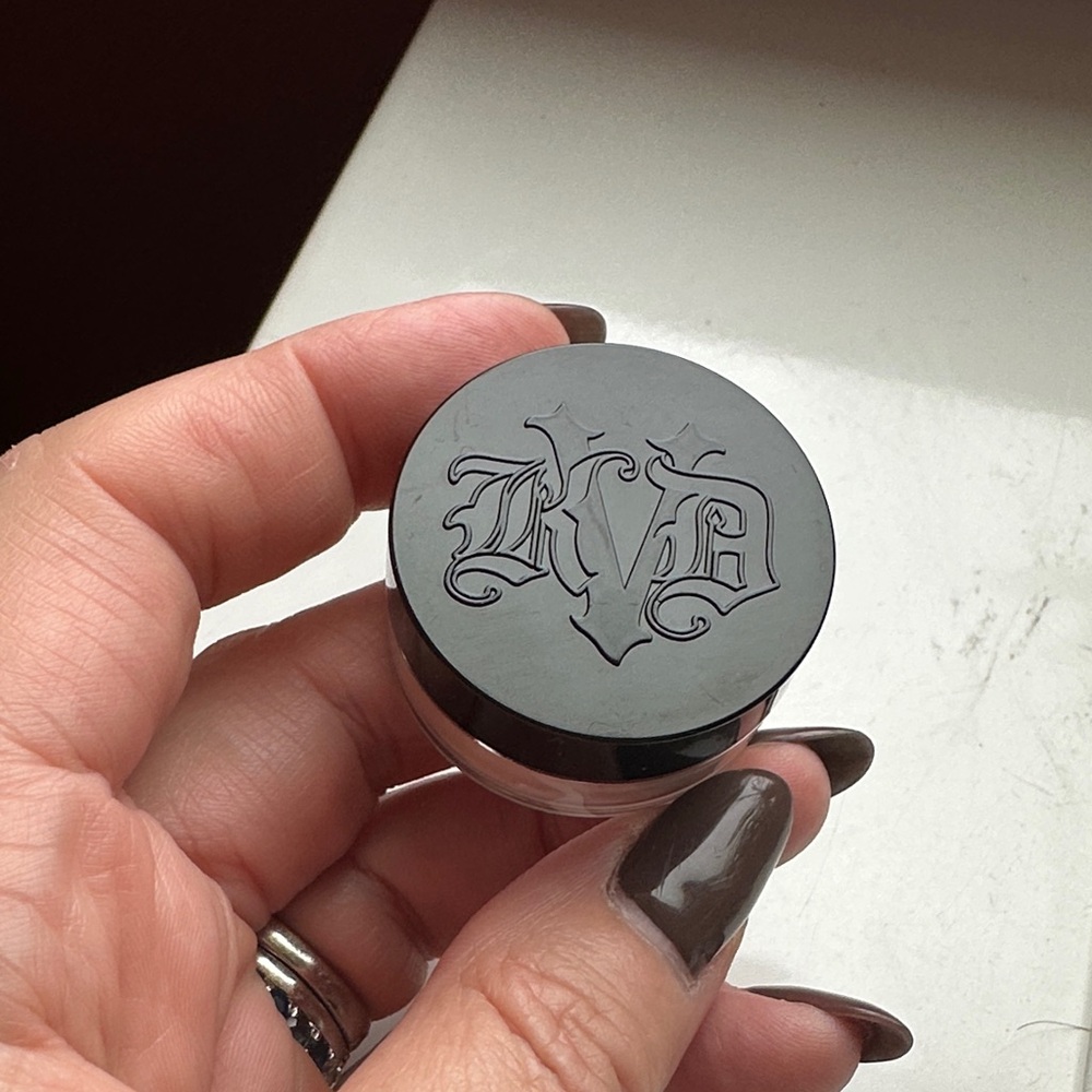 KVD Setting Powder - Translucent NWOB Sealed.